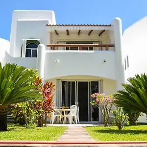 villa-playa-vintage.allrivieramayahotels.com/